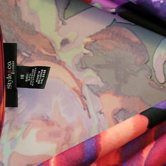 Multicolored Dress size 18 - Picture 2 of 3